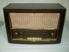 Saba Freudenstadt R�hrenradio