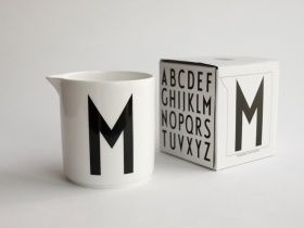 Milchknnchen | Arne Jacobsen | Design Letters