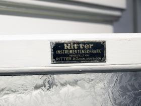 Instrumentenschrank | Ritter | 20er 