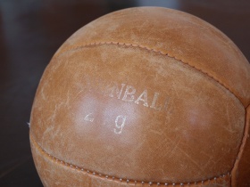 Medizinball |  Leder | 2 kg