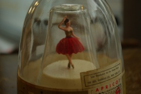 Bols Ballerina / Flasche mit Spieluhr
